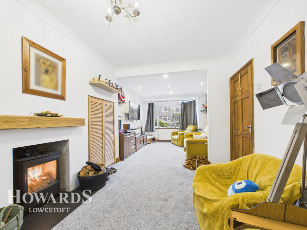 Dell Road, Lowestoft photo 4