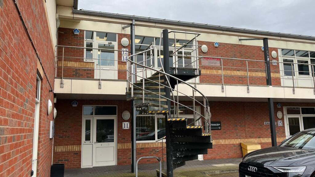 WhatsApp Image 20251001 at 121925_891346be.jpg