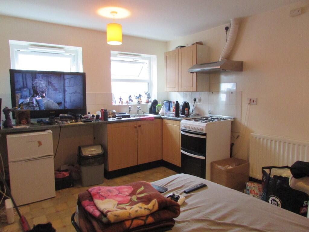 Harcourt Street, Luton, Bedfordshire, LU1 photo 3