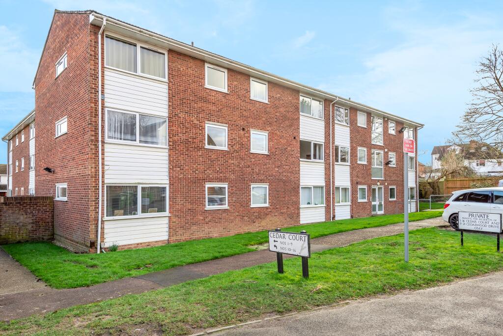 Main image of property: Cedar Court, St Albans, AL4