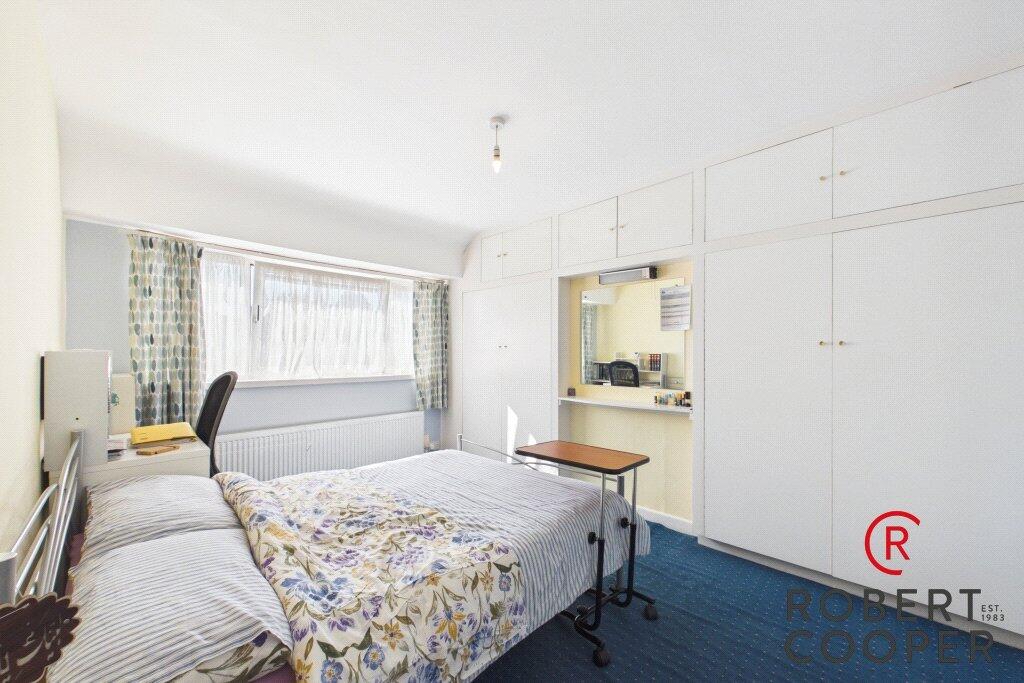 House in Harrow - More