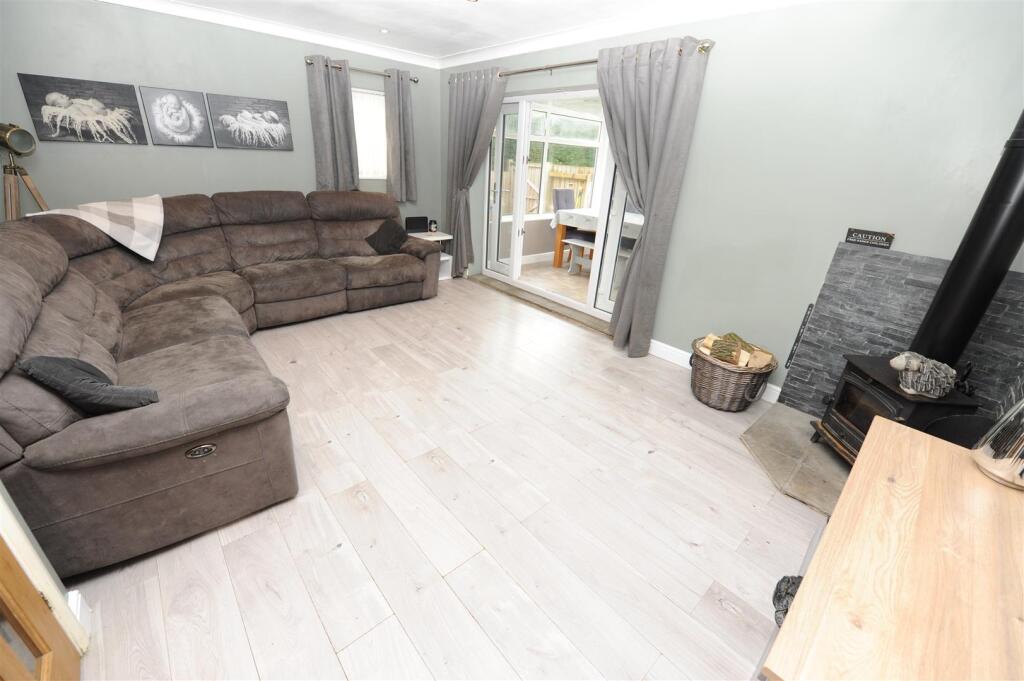 Additional image 2 of Elliot Court, Queensbury, Bradford