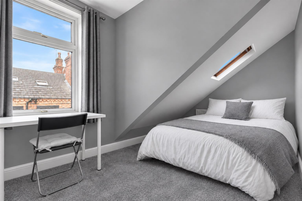 House in Leeds - View 5