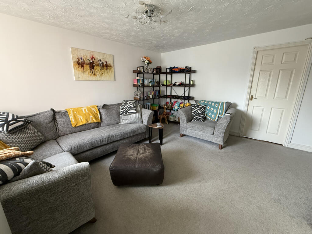 Clifford Avenue, Walton Cardiff, Tewkesbury, GL20 - View 3