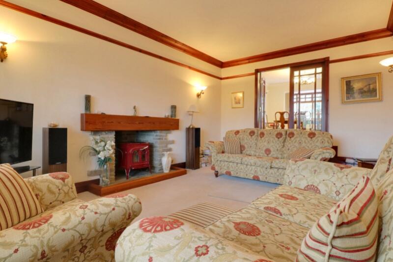Coverdale, Brearley Gardens, Liversedge, West Yorkshire, WF15 photo 4