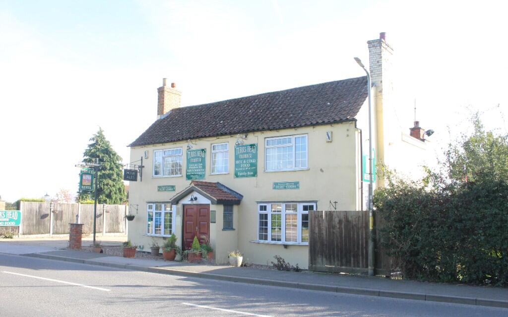 Main image of property: Turks Head, Main Road, Maltby Le Marsh, Alford, Lincolnshire, LN13 0JP