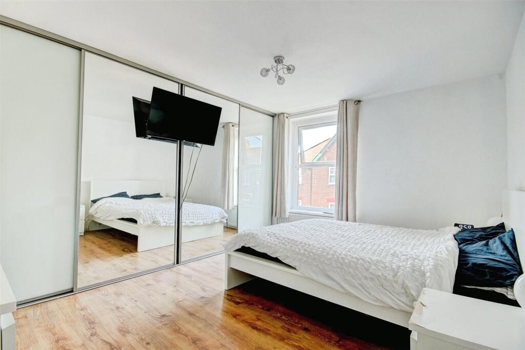 House in Consett, Leadgate - More