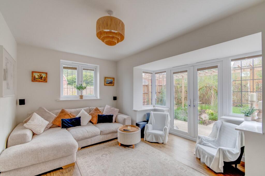 Additional image 5 of Mayors Drive, Alcester, Warwickshire, B49