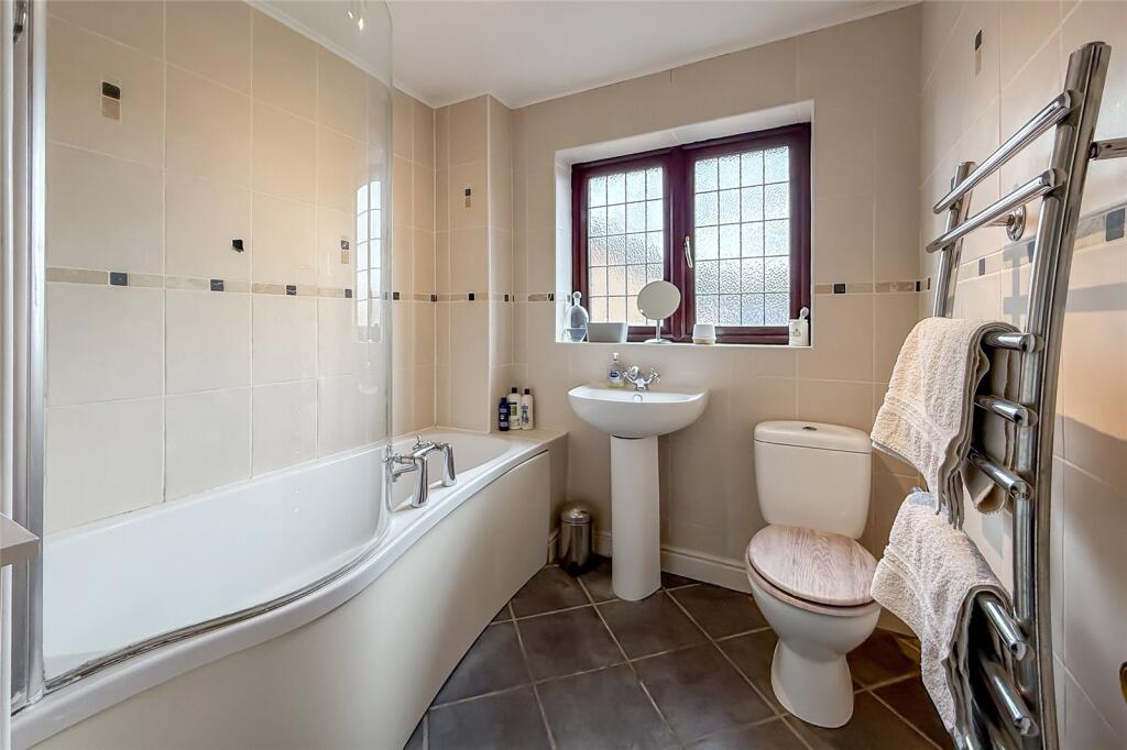 Additional image 13 of Mayfair Close, St. Albans, Hertfordshire, AL4