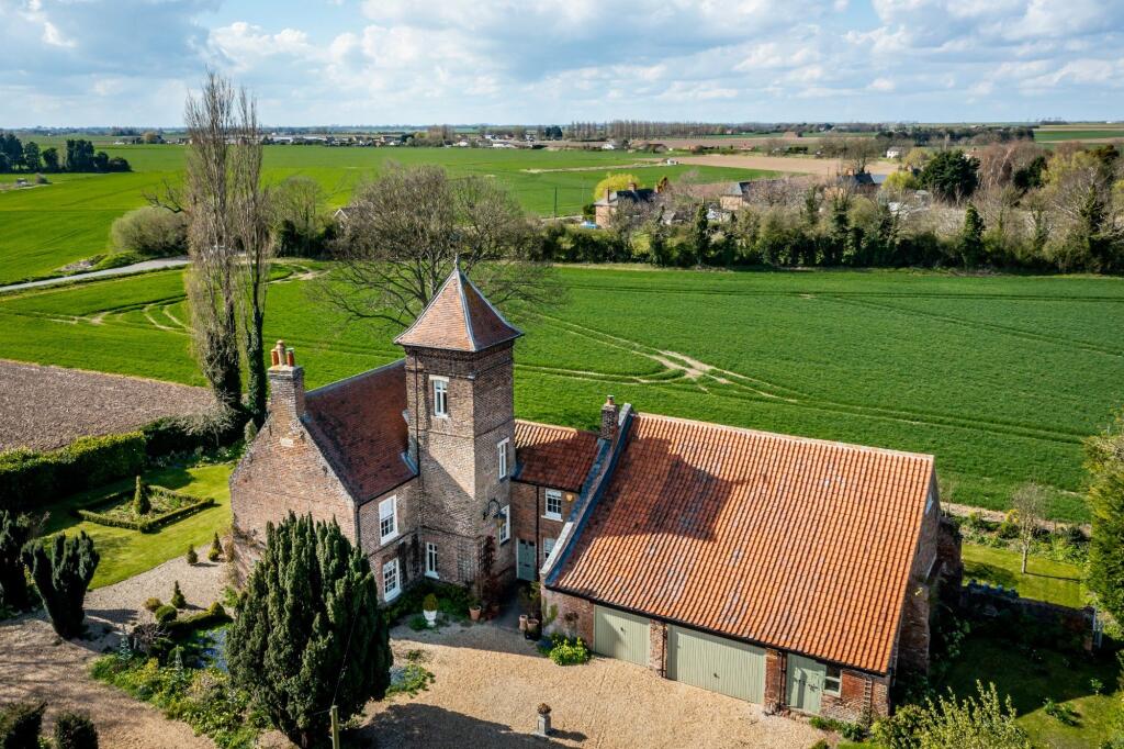 Grade II Listed, Character Filled Home in Terrington St. Clement photo 4