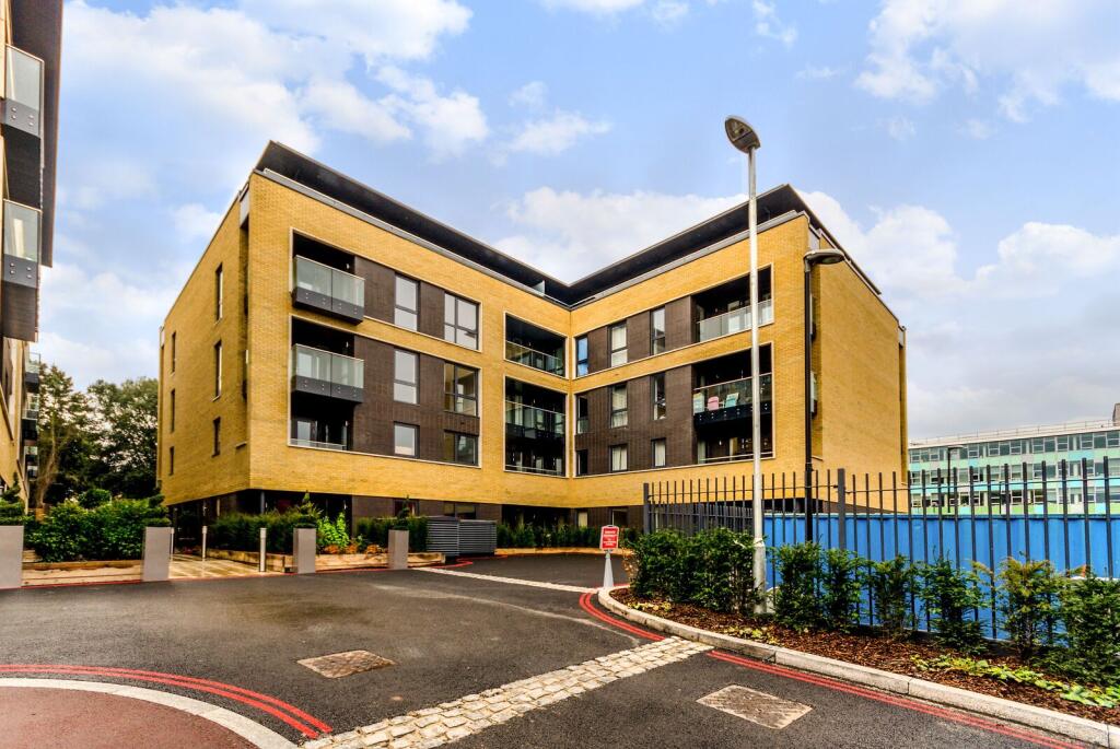 Apartment in London - View 3
