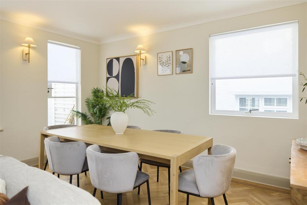 Apartment in London, Paddington - View 3