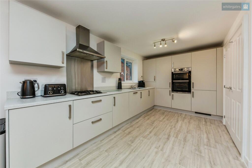 House in Crewe, Wistaston - View 3