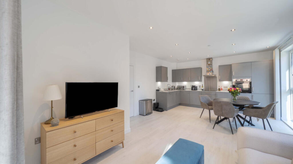 Apartment in London - View 3