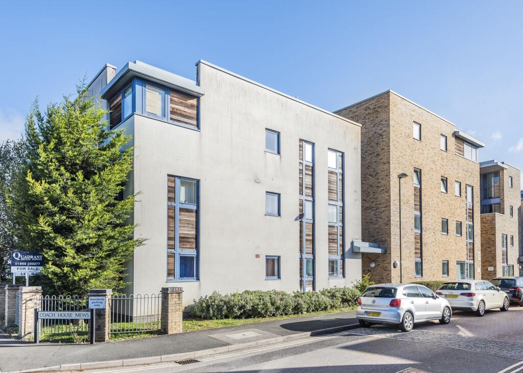 Main image of property: London Road, Bicester, OX26