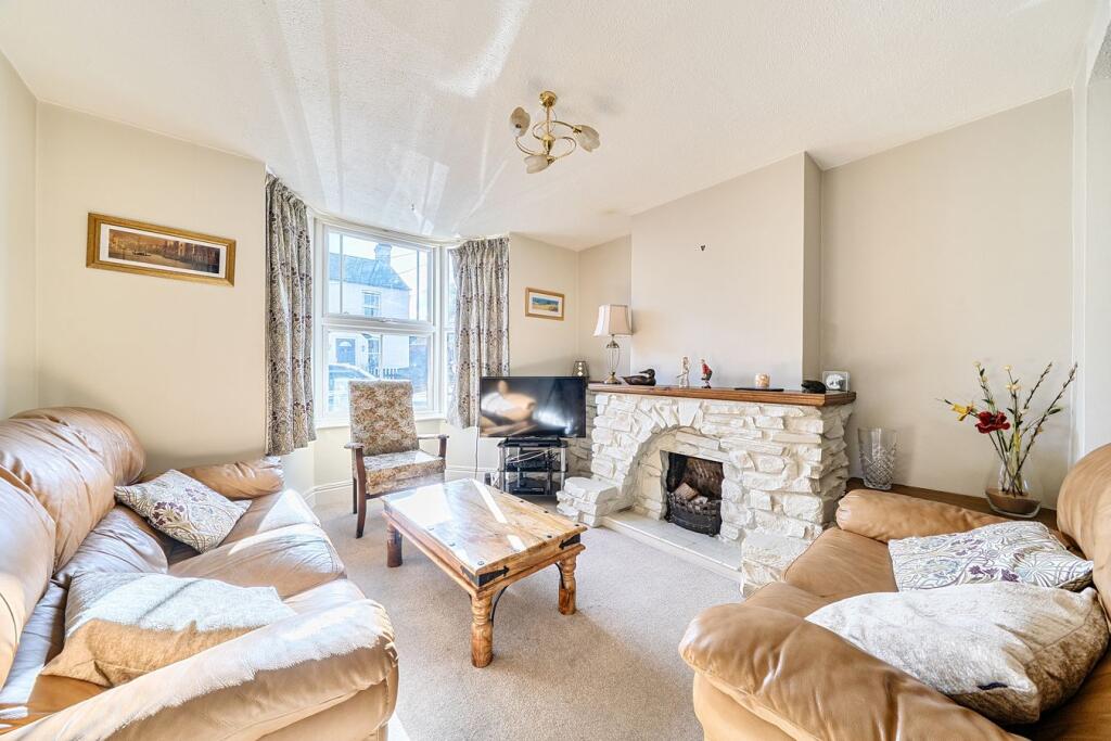 House in Flitwick, Central Bedfordshire - View 3