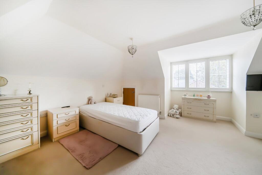 House in Winchester, Denmead - View 3