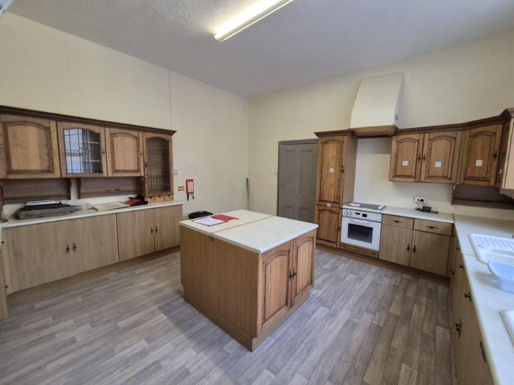 House in Menai Bridge, Ynys Môn / Isle of Anglesey - View 5