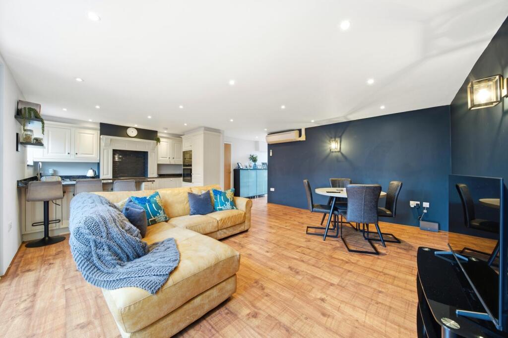 Main image of property: Weekday Cross, Pilcher Gate, Nottingham