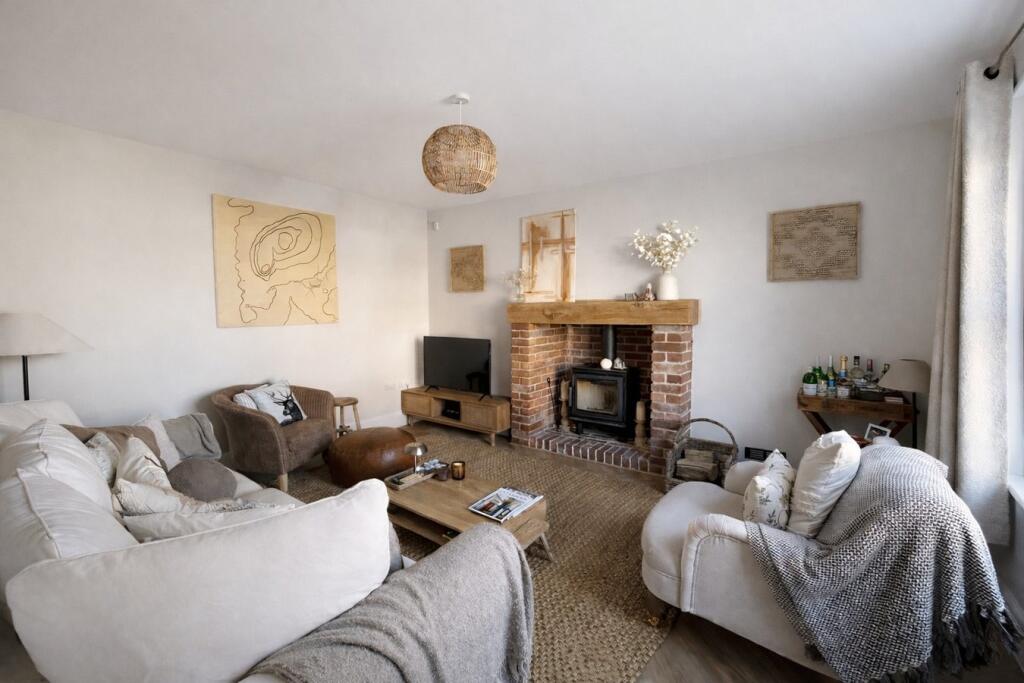 Saddlers Place, Bexhill on Sea, TN39 photo 3