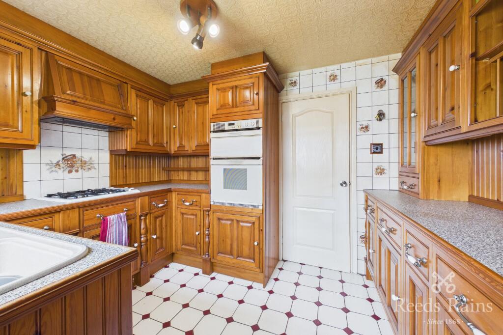 House in Wakefield - More