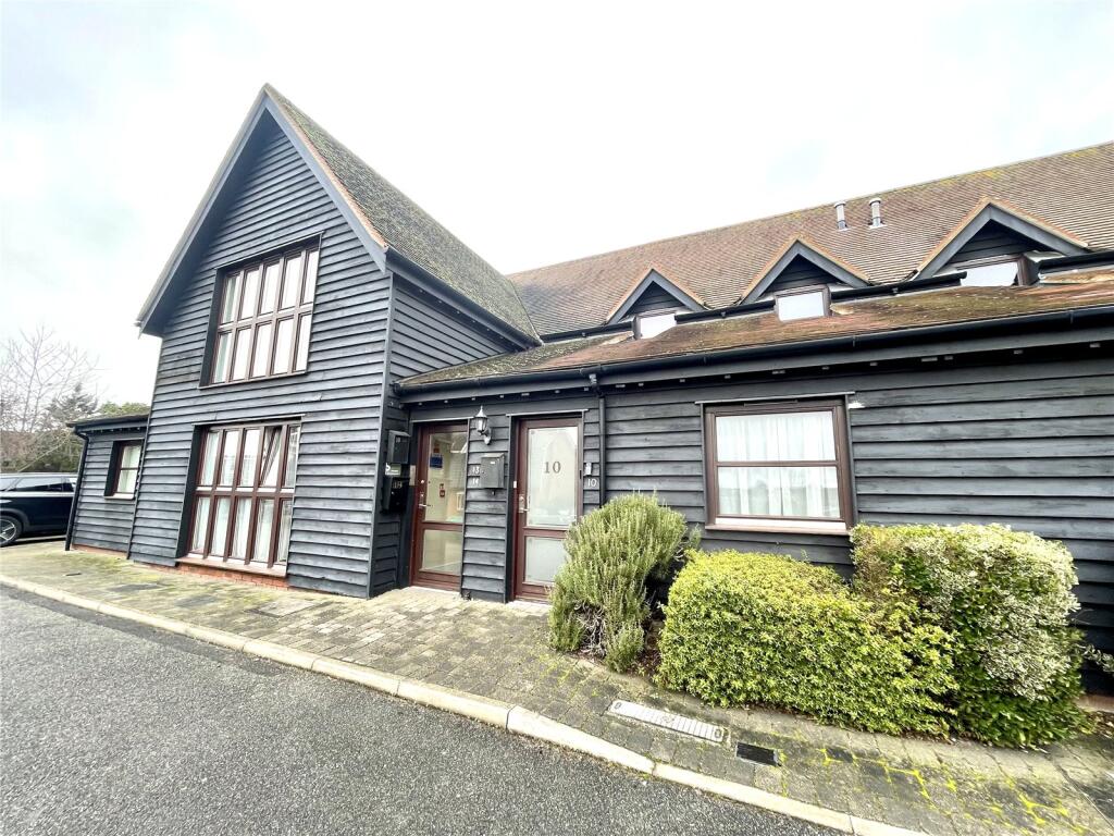 Main image of property: Eastwood Road, Rayleigh, Essex, SS6