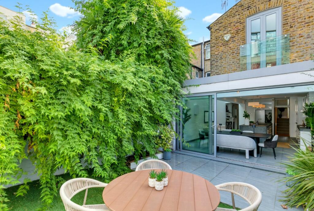 House in London, Walham Green, West Kensington - View 5
