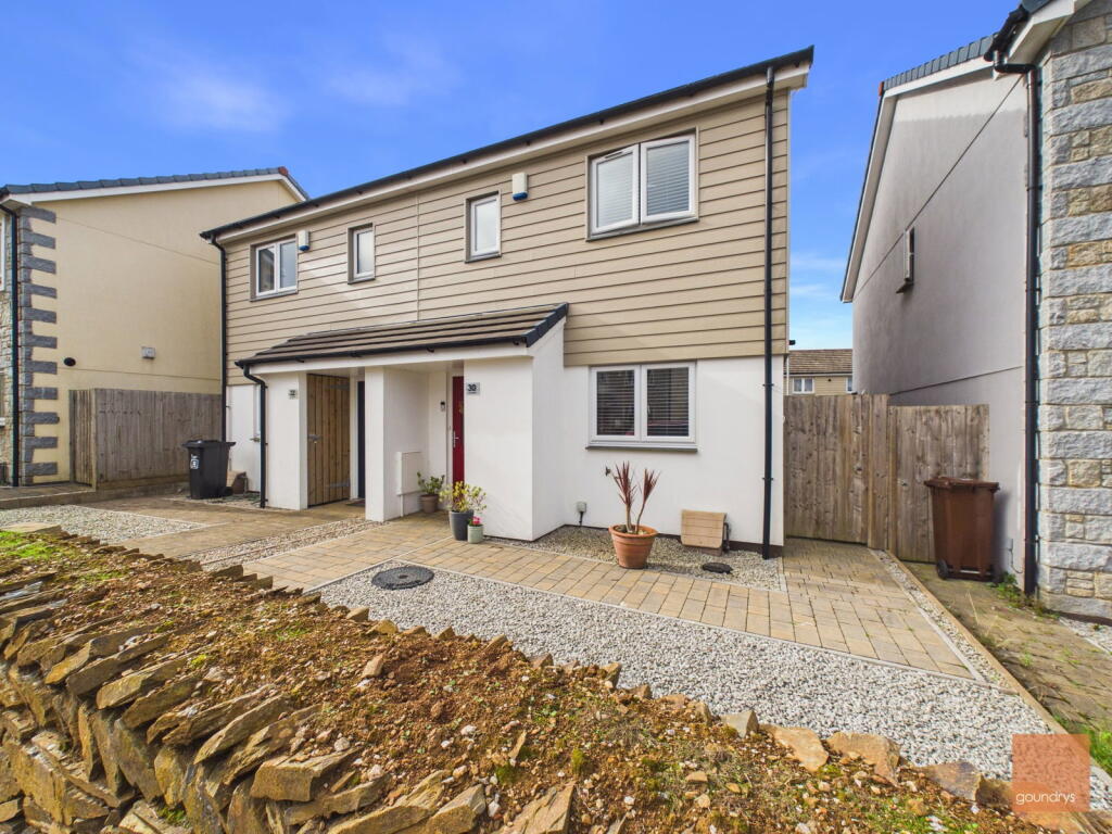 Main image of property: Gwel Kann, Park Bottom, Redruth, TR15 3FN
