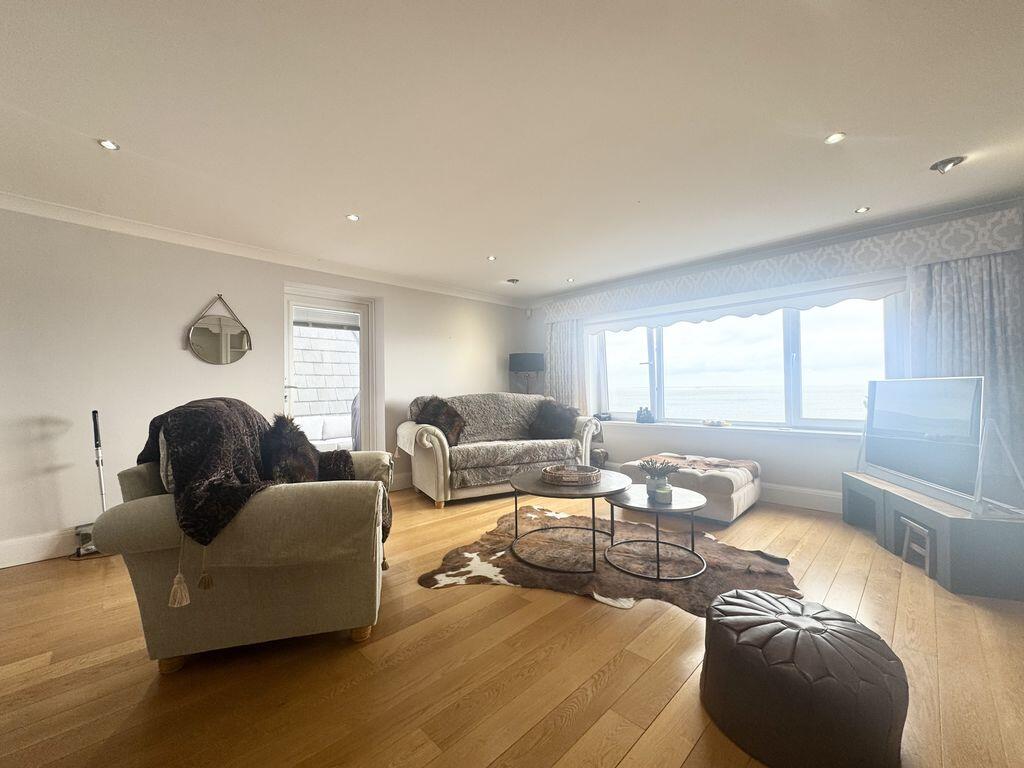 Apartment in Doncaster - View 5
