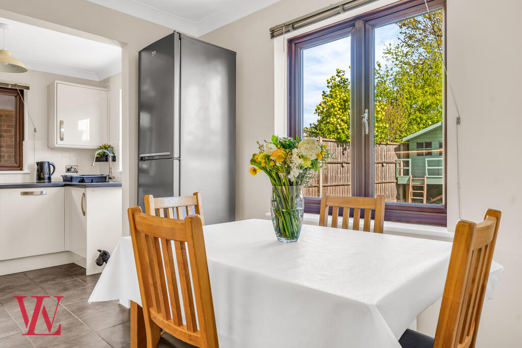 House in Uttlesford, Hatfield Heath - View 5