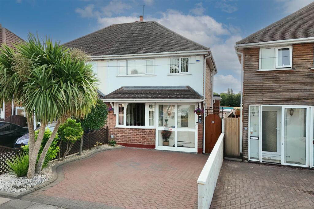 Main image of property: Chaffcombe Road, Sheldon, Birmingham