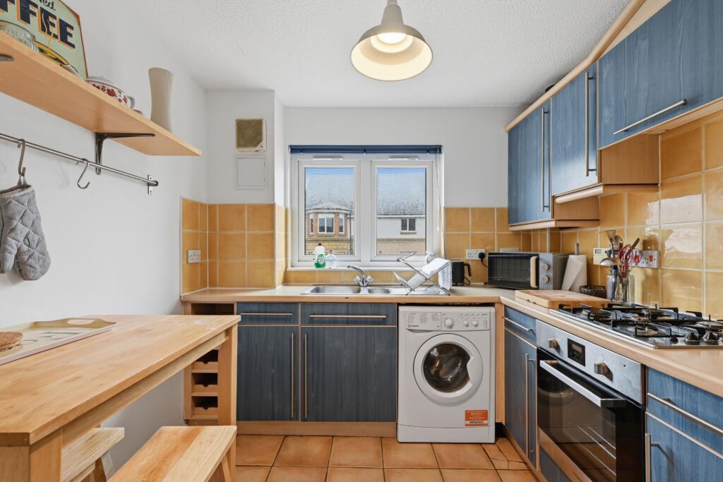 Apartment in Edinburgh, Dalry - View 5