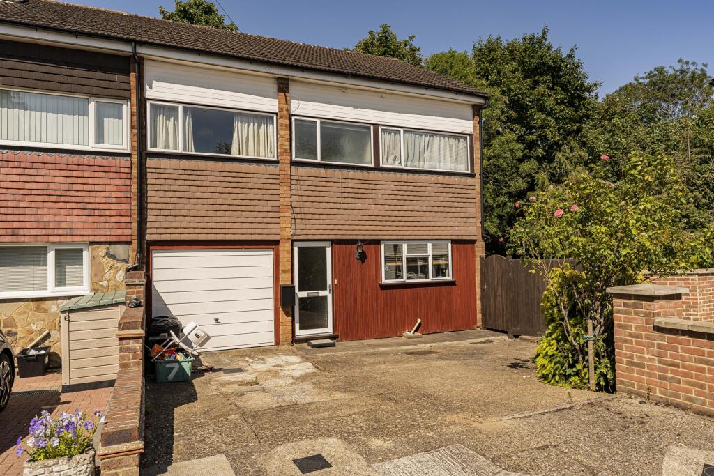 Main image of property: Contessa Close, Orpington, BR6