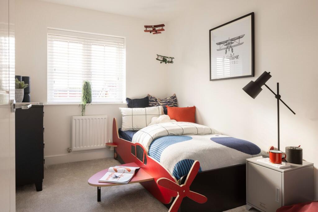 Westfield Drive, Hawkhurst - More