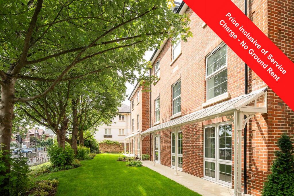 Main image of property: Clinton Lodge, Lymington, SO41 9HN