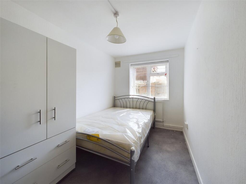 Apartment in London, Mill Meads, Stratford - View 2
