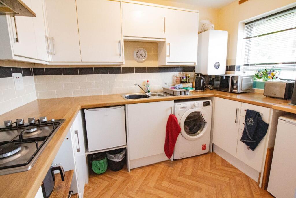 Maple Court, Frome photo 4