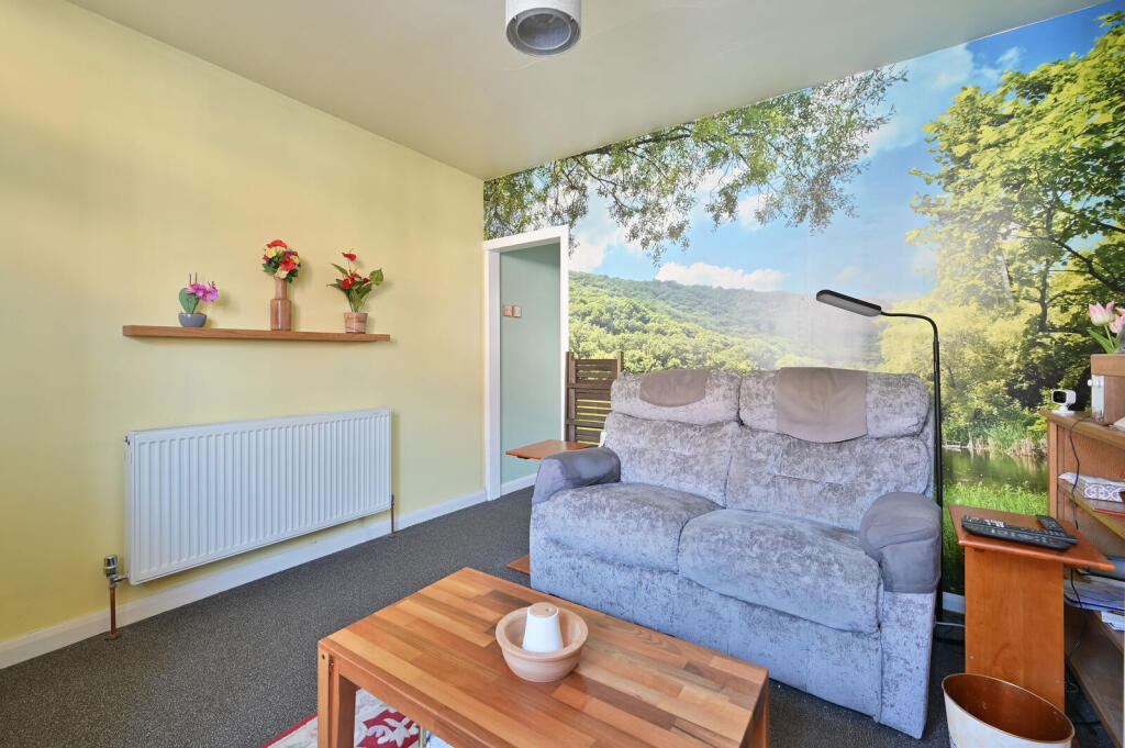 House in Watford - View 5