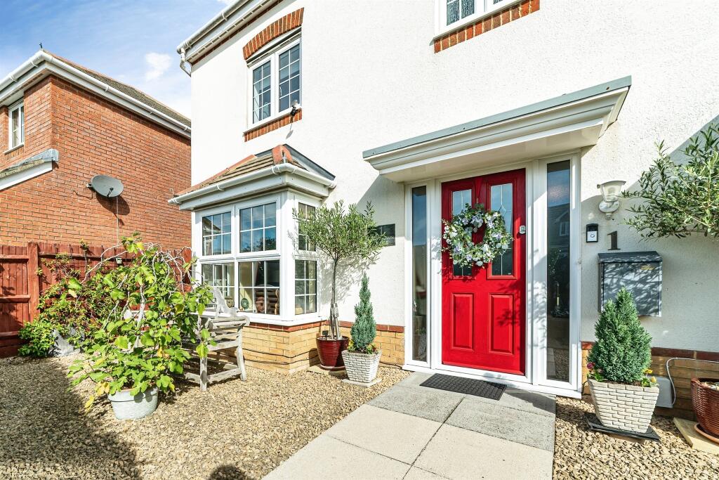 Main image of property: Ferndown Close, Beggarwood, Basingstoke