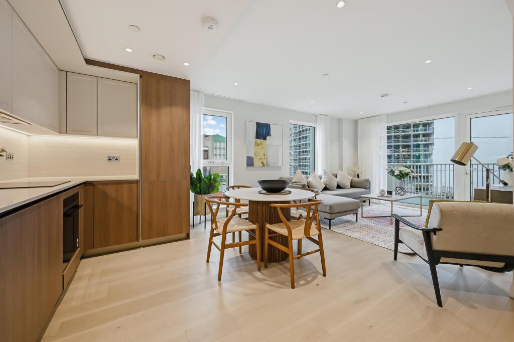Apartment in London - View 3