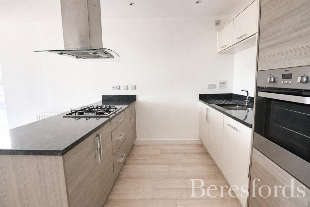 Apartment in Chelmsford - View 3