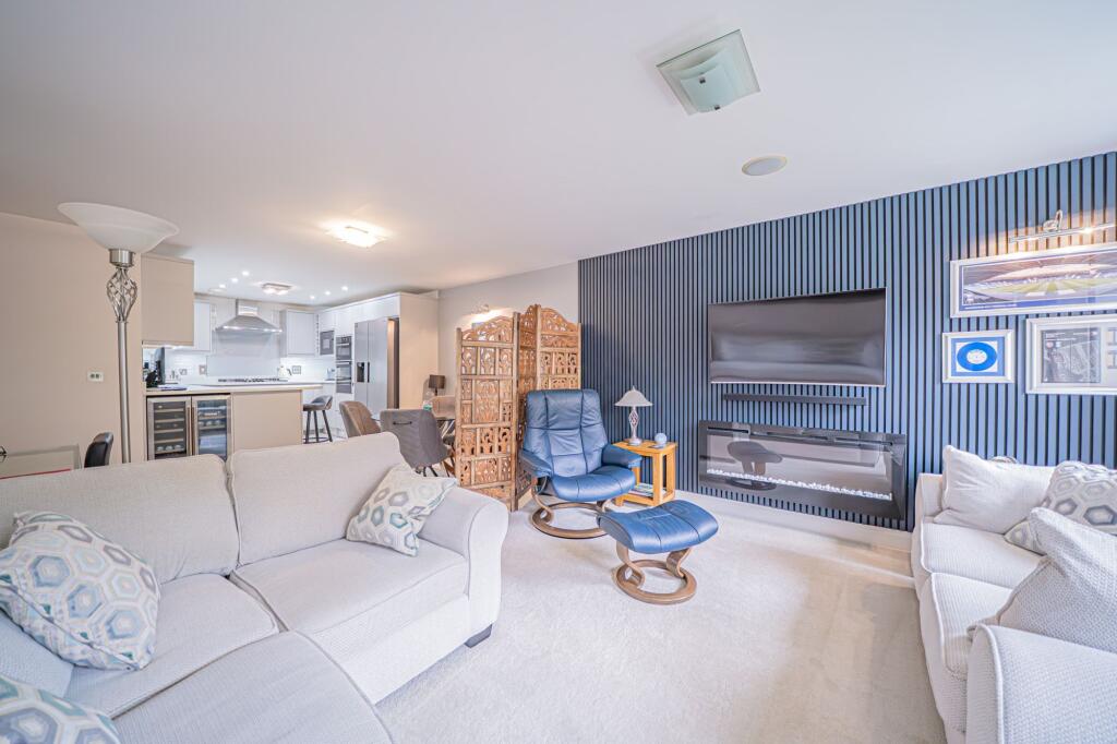 Additional image 6 of Copt Heath Manor, 1300 Warwick Road, B93