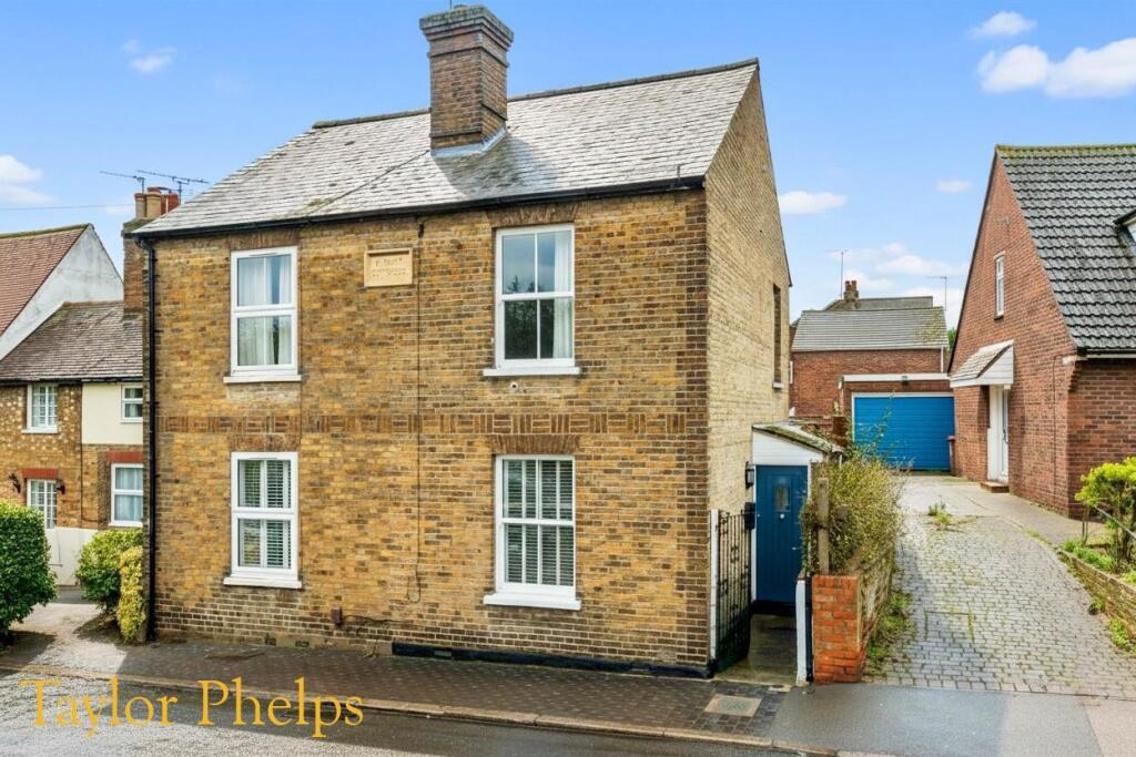 2-bed semi-detached on Crib Street, Ware, £485,000