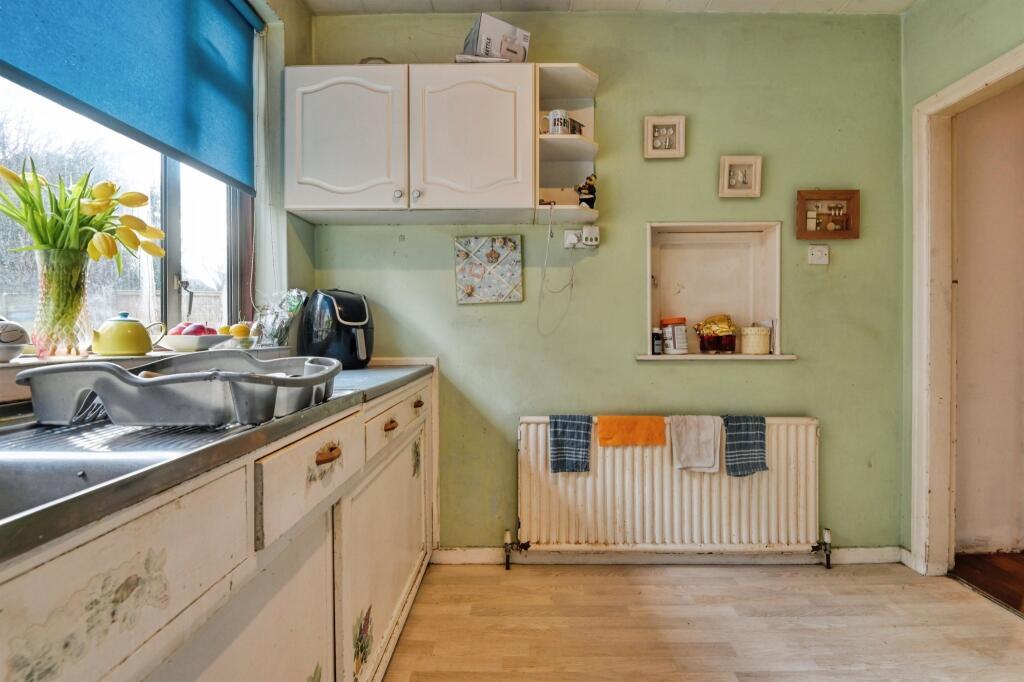 House in Birmingham, West Midlands - View 4