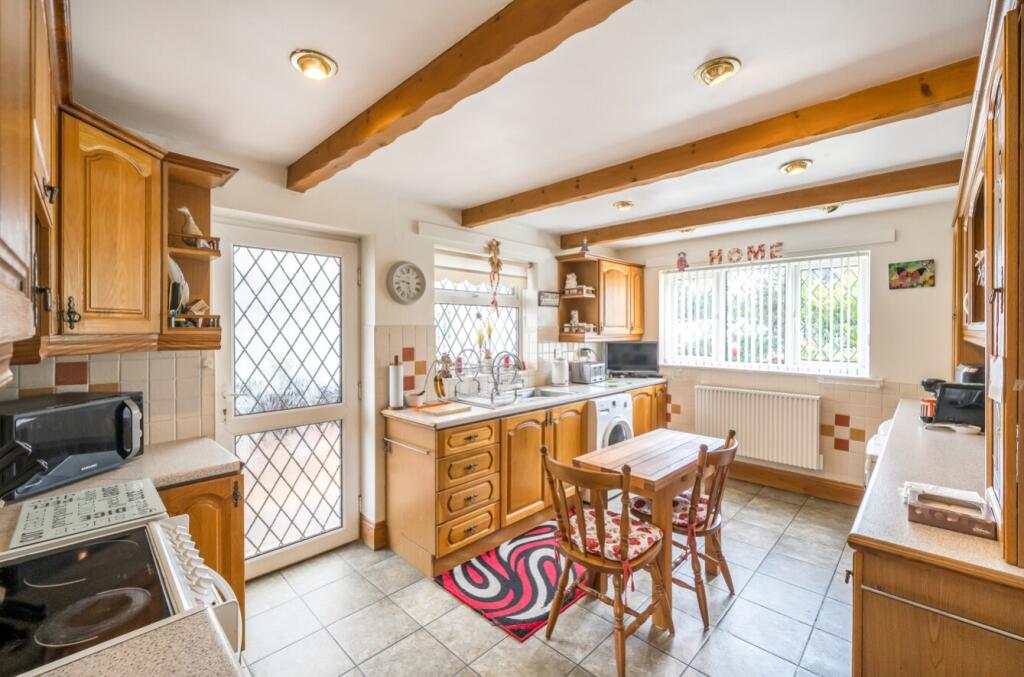 House in North Kesteven, Ruskington - More