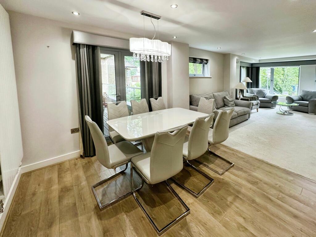 Apartment in Salford, Greater Manchester - More