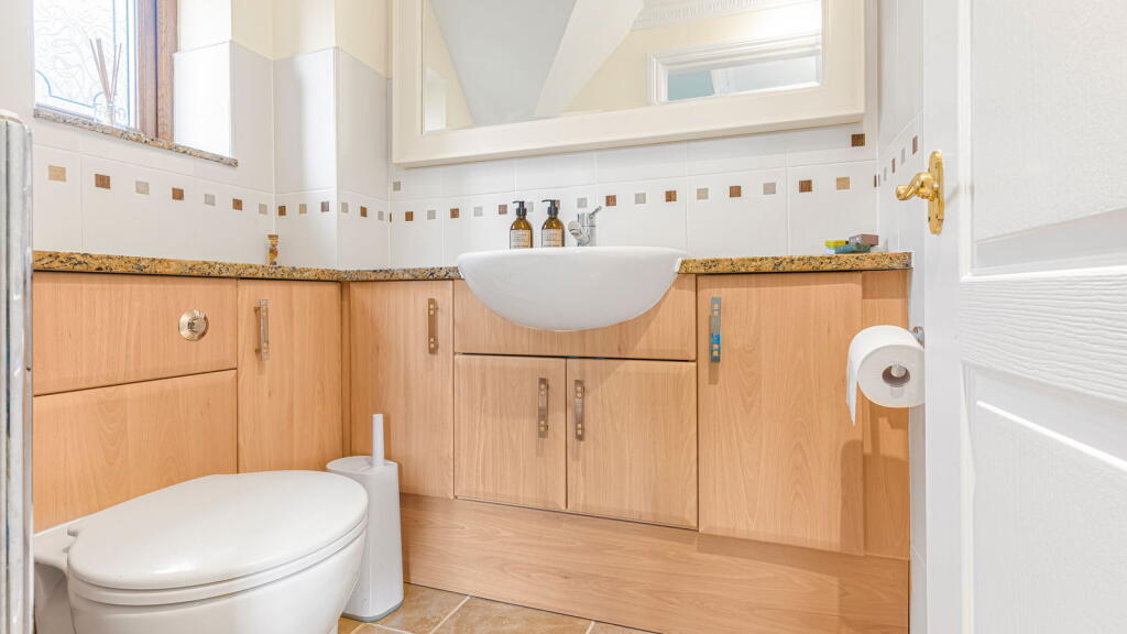 Additional image 24 of Middleton House, 2 The Uplands, Watling Street, Hints, B78 3DF