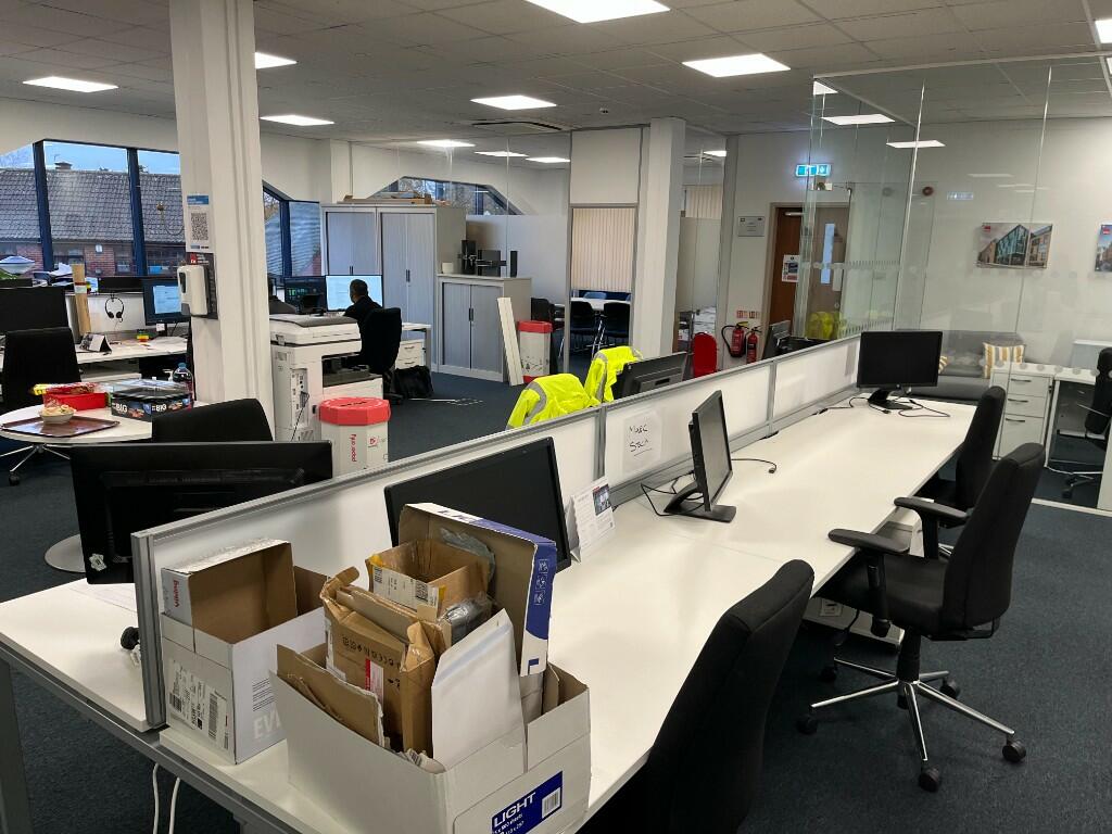 Additional image 3 of 47 Birmingham Road, West Bromwich, West Midlands, B70 6PY