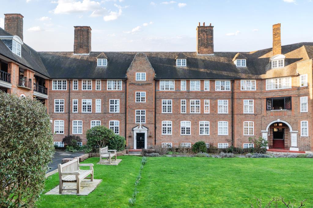 Main image of property: Heathcroft, Hampstead Garden Suburb, NW11