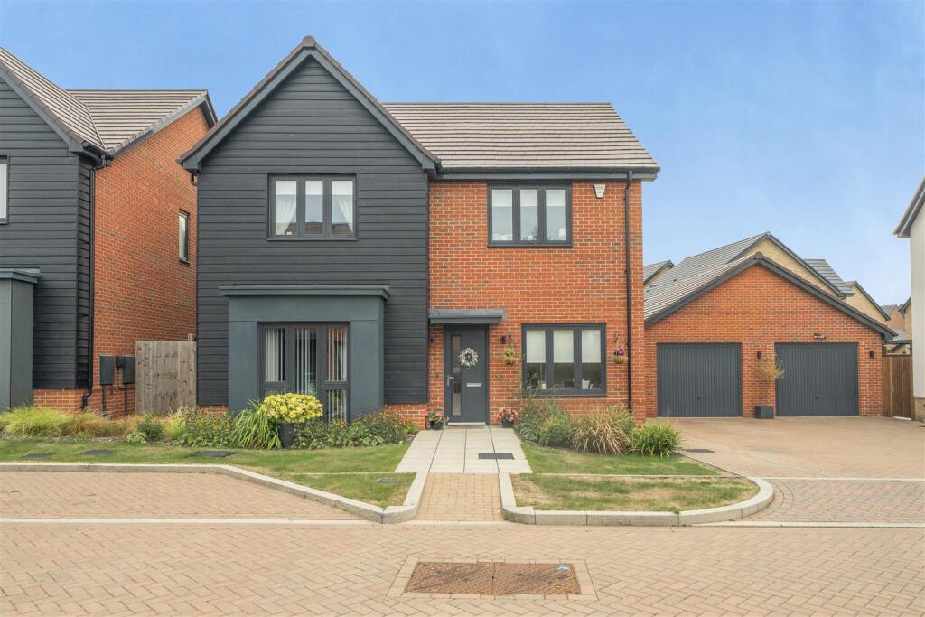 Main image of property: Hill Lane, Crowthorne, Berkshire, RG45 6WJ